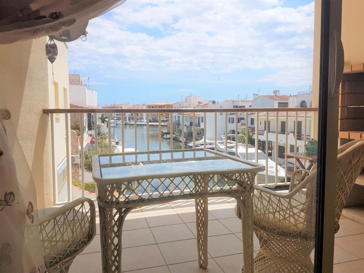 Magnifico Apartamento Junto Al Canal Principal. Empuriabrava Dış mekan fotoğraf